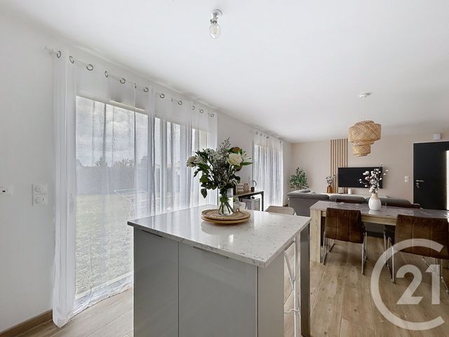 maison à louer - 4 pièces - 91.74 m2 - LA COURONNE - 16 - POITOU-CHARENTES - Century 21 Aloha Immobilier