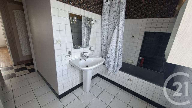 maison à vendre - 5 pièces - 111.0 m2 - FLEAC - 16 - POITOU-CHARENTES - Century 21 Aloha Immobilier