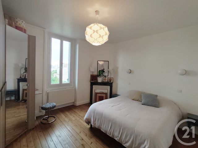 maison à vendre - 7 pièces - 155.0 m2 - ANGOULEME - 16 - POITOU-CHARENTES - Century 21 Aloha Immobilier