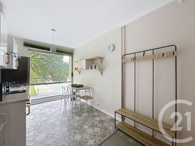 Appartement F1 à louer - 1 pièce - 39.69 m2 - ANGOULEME - 16 - POITOU-CHARENTES - Century 21 Aloha Immobilier