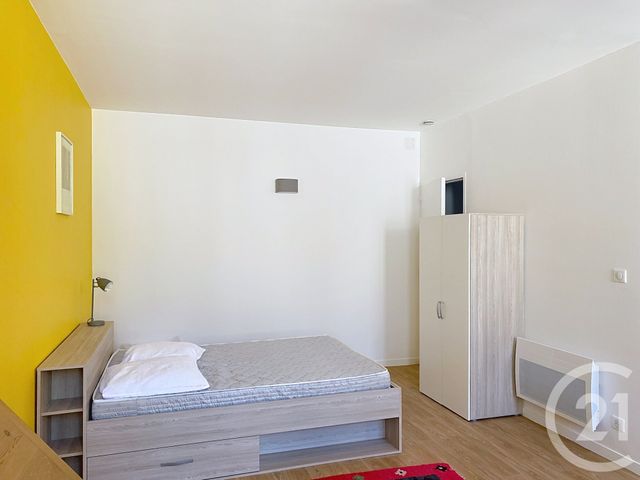 Appartement Studio à louer - 1 pièce - 32.59 m2 - ANGOULEME - 16 - POITOU-CHARENTES - Century 21 Aloha Immobilier