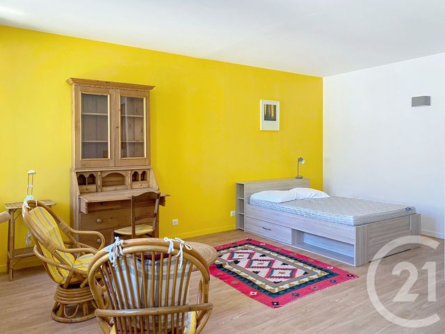 Appartement Studio à louer - 1 pièce - 32.59 m2 - ANGOULEME - 16 - POITOU-CHARENTES - Century 21 Aloha Immobilier