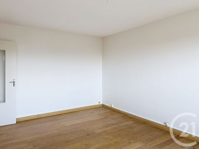 Appartement F3 à louer - 3 pièces - 63.0 m2 - SOYAUX - 16 - POITOU-CHARENTES - Century 21 Aloha Immobilier