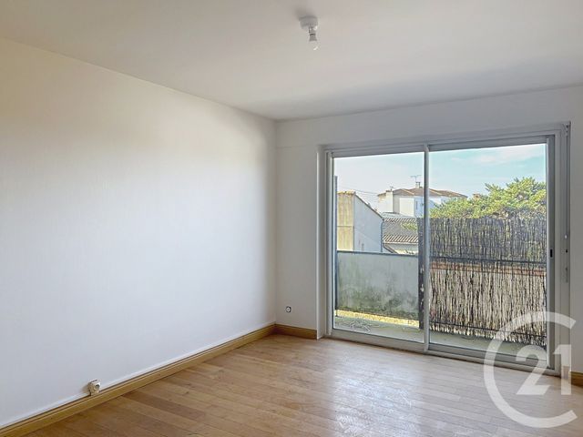 Appartement F3 à louer - 3 pièces - 63.0 m2 - SOYAUX - 16 - POITOU-CHARENTES - Century 21 Aloha Immobilier