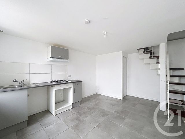 maison à louer - 2 pièces - 34.52 m2 - MAGNAC SUR TOUVRE - 16 - POITOU-CHARENTES - Century 21 Aloha Immobilier