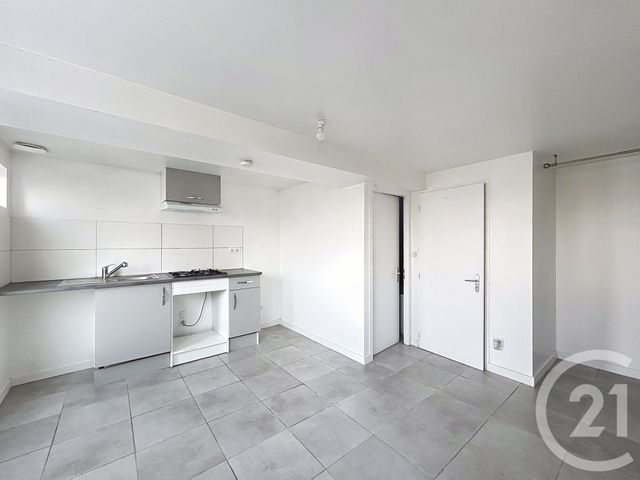 maison à louer - 2 pièces - 26.7 m2 - MAGNAC SUR TOUVRE - 16 - POITOU-CHARENTES - Century 21 Aloha Immobilier