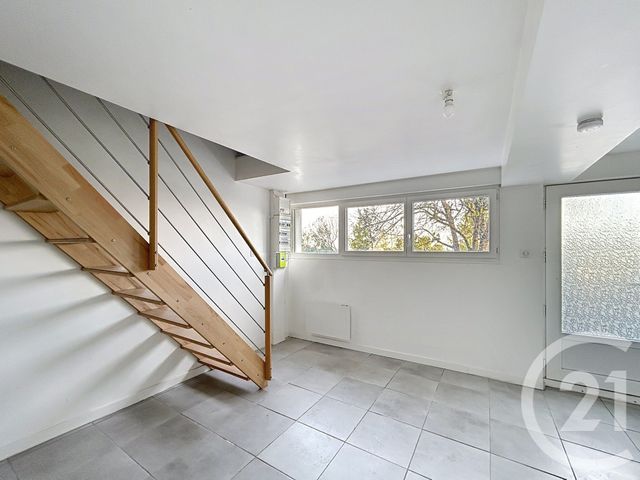 Maison à louer MAGNAC SUR TOUVRE