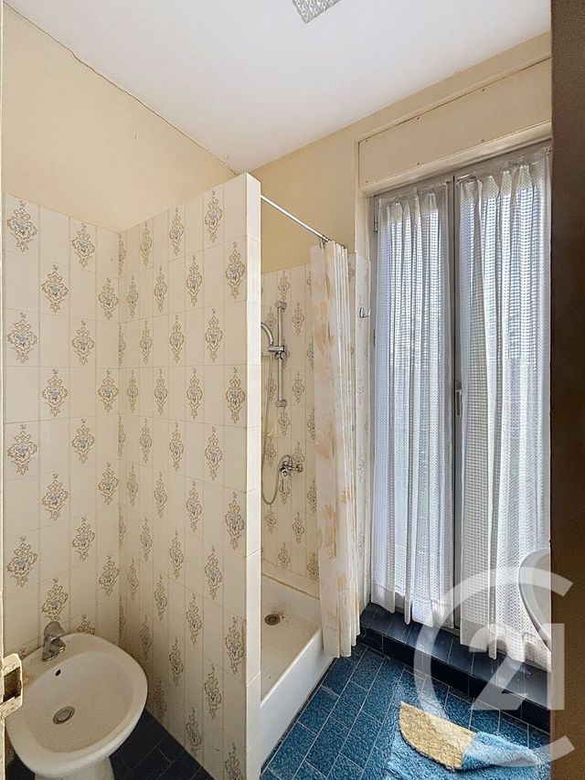 maison à vendre - 7 pièces - 100.0 m2 - ANGOULEME - 16 - POITOU-CHARENTES - Century 21 Aloha Immobilier