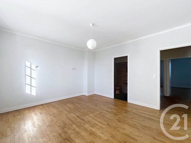 maison à louer - 4 pièces - 133.65 m2 - ANGOULEME - 16 - POITOU-CHARENTES - Century 21 Aloha Immobilier