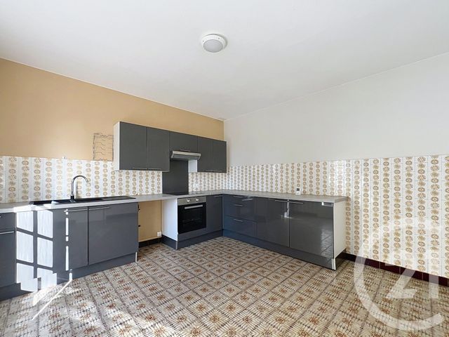 maison à louer - 4 pièces - 133.65 m2 - ANGOULEME - 16 - POITOU-CHARENTES - Century 21 Aloha Immobilier