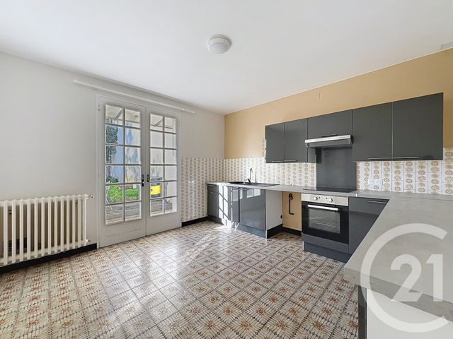 maison à louer - 4 pièces - 133.65 m2 - ANGOULEME - 16 - POITOU-CHARENTES - Century 21 Aloha Immobilier