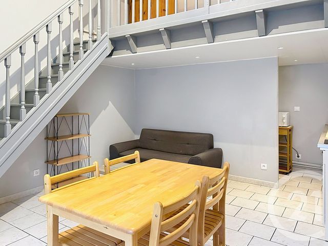 Appartement T1 à louer - 1 pièce - 33.14 m2 - L ISLE D ESPAGNAC - 16 - POITOU-CHARENTES - Century 21 Aloha Immobilier