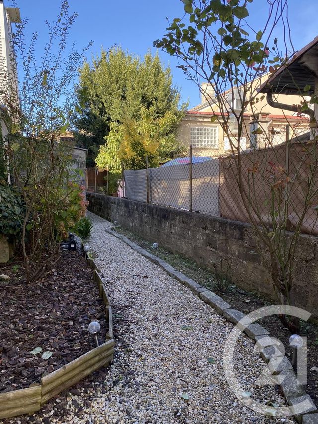 maison à vendre - 2 pièces - 32.89 m2 - ANGOULEME - 16 - POITOU-CHARENTES - Century 21 Aloha Immobilier