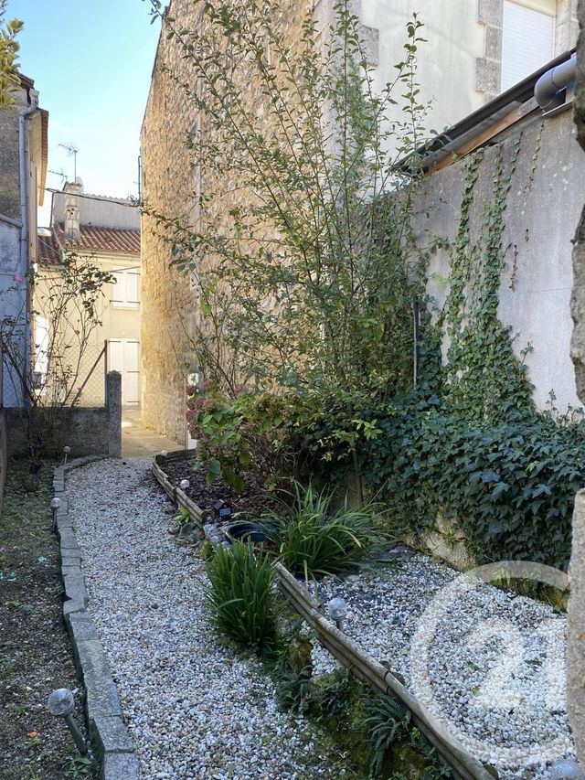 maison à vendre - 2 pièces - 32.89 m2 - ANGOULEME - 16 - POITOU-CHARENTES - Century 21 Aloha Immobilier