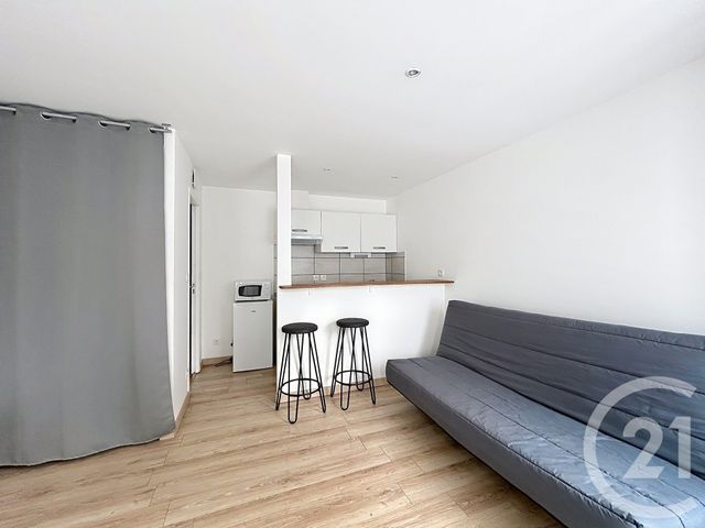 Appartement Studio à louer - 1 pièce - 20.4 m2 - L ISLE D ESPAGNAC - 16 - POITOU-CHARENTES - Century 21 Aloha Immobilier