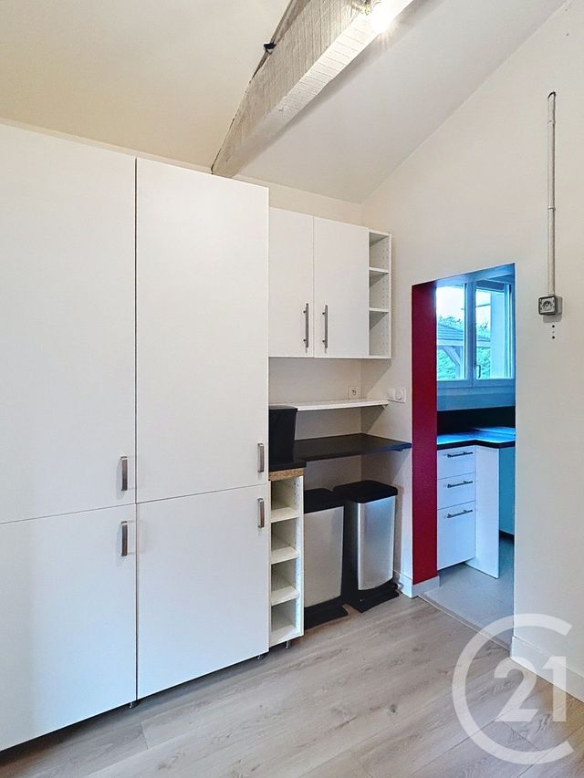 maison à louer - 4 pièces - 94.0 m2 - LA COURONNE - 16 - POITOU-CHARENTES - Century 21 Aloha Immobilier