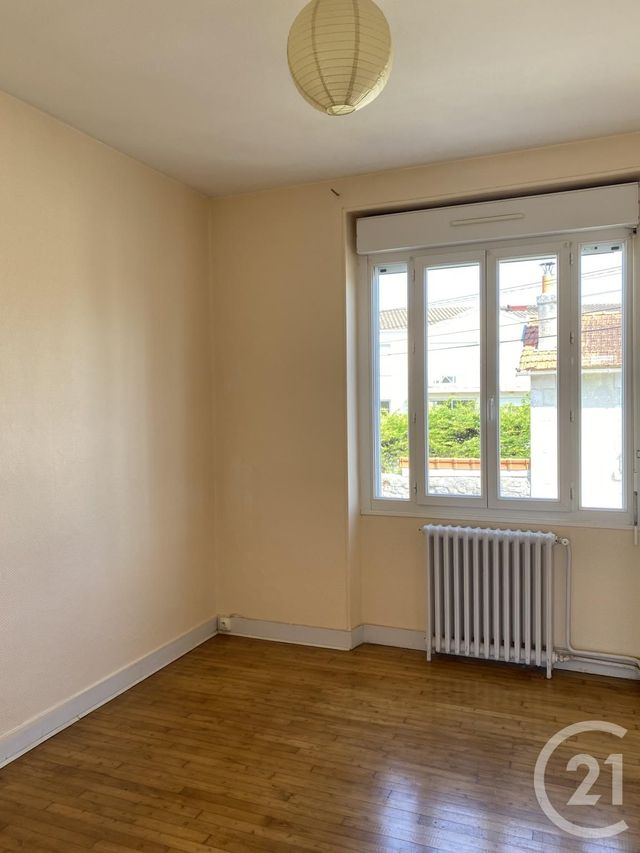 maison à louer - 3 pièces - 76.0 m2 - ANGOULEME - 16 - POITOU-CHARENTES - Century 21 Aloha Immobilier