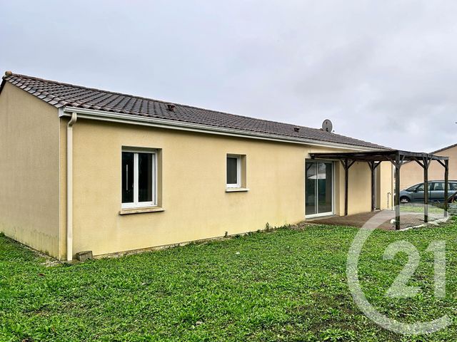 maison à louer - 4 pièces - 98.48 m2 - ROULLET ST ESTEPHE - 16 - POITOU-CHARENTES - Century 21 Aloha Immobilier