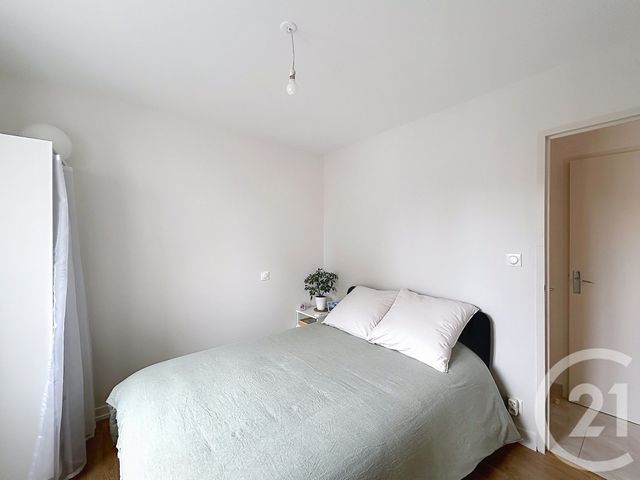 Appartement F2 à louer - 2 pièces - 32.08 m2 - ST MICHEL - 16 - POITOU-CHARENTES - Century 21 Aloha Immobilier