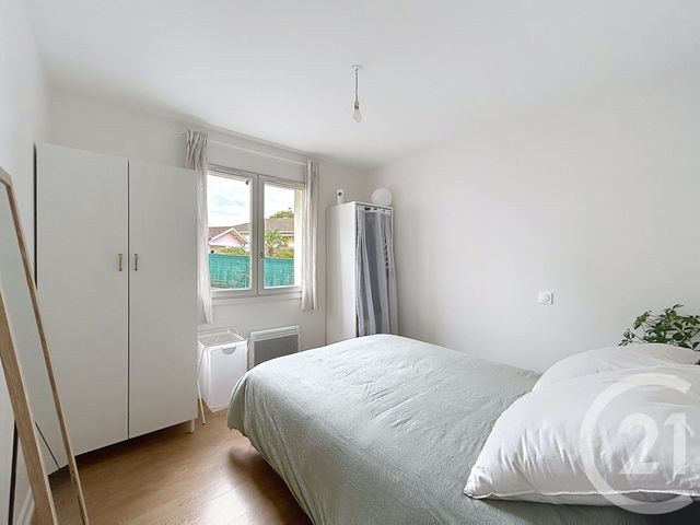 Appartement F2 à louer - 2 pièces - 32.08 m2 - ST MICHEL - 16 - POITOU-CHARENTES - Century 21 Aloha Immobilier