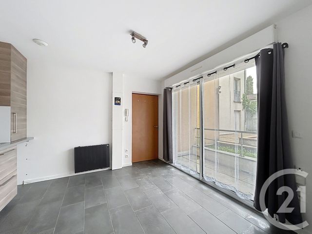 Appartement F2 à louer - 2 pièces - 27.43 m2 - ANGOULEME - 16 - POITOU-CHARENTES - Century 21 Aloha Immobilier