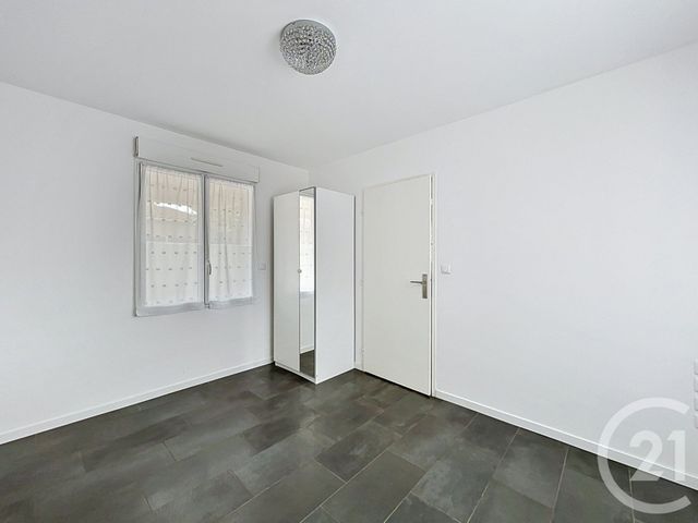 Appartement F2 à louer - 2 pièces - 27.43 m2 - ANGOULEME - 16 - POITOU-CHARENTES - Century 21 Aloha Immobilier