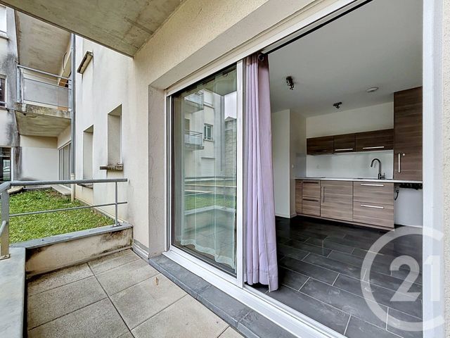 Appartement F2 à louer - 2 pièces - 27.43 m2 - ANGOULEME - 16 - POITOU-CHARENTES - Century 21 Aloha Immobilier