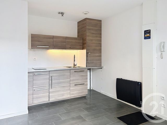 Appartement F2 à louer - 2 pièces - 27.43 m2 - ANGOULEME - 16 - POITOU-CHARENTES - Century 21 Aloha Immobilier