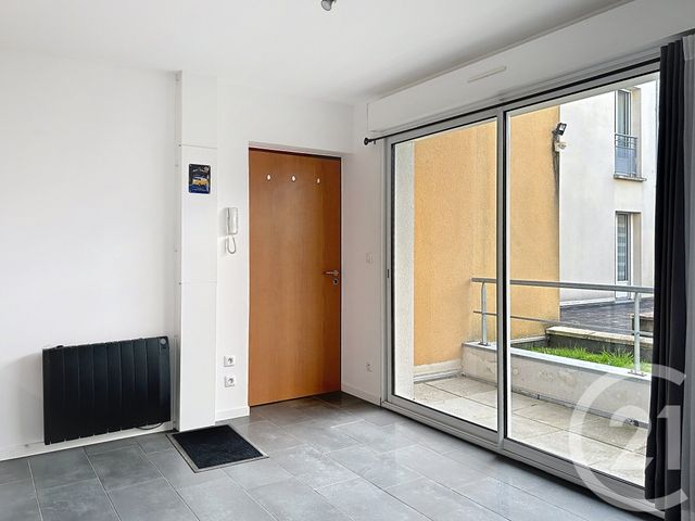 Appartement F2 à louer - 2 pièces - 27.43 m2 - ANGOULEME - 16 - POITOU-CHARENTES - Century 21 Aloha Immobilier