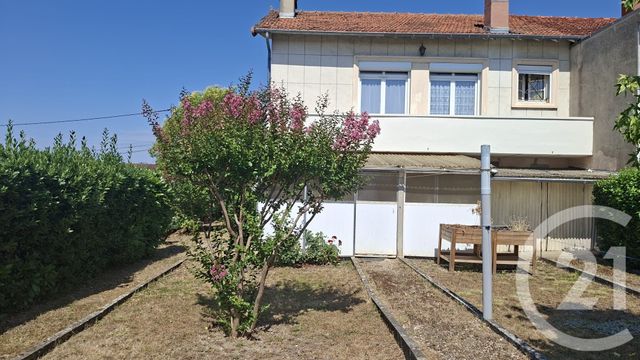 maison à vendre - 4 pièces - 69.0 m2 - ANGOULEME - 16 - POITOU-CHARENTES - Century 21 Aloha Immobilier