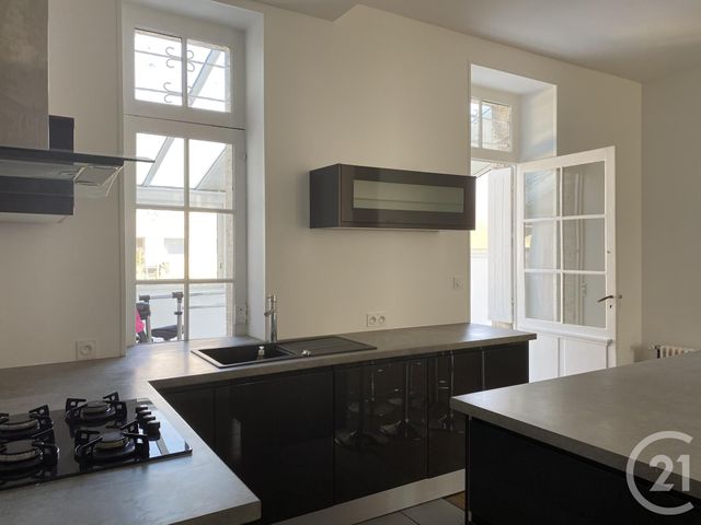 maison à vendre - 4 pièces - 140.0 m2 - ANGOULEME - 16 - POITOU-CHARENTES - Century 21 Aloha Immobilier