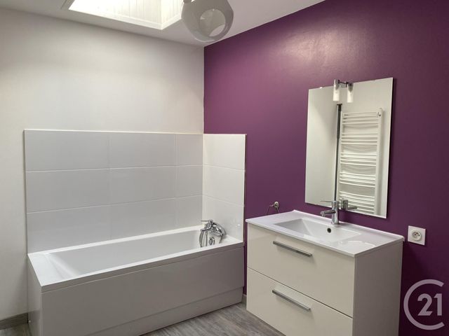 maison à vendre - 4 pièces - 140.0 m2 - ANGOULEME - 16 - POITOU-CHARENTES - Century 21 Aloha Immobilier