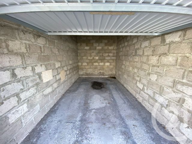 parking à vendre - 15.0 m2 - ANGOULEME - 16 - POITOU-CHARENTES - Century 21 Aloha Immobilier