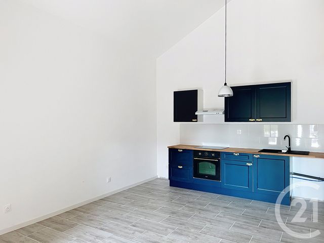 maison à louer - 2 pièces - 38.39 m2 - SOYAUX - 16 - POITOU-CHARENTES - Century 21 Aloha Immobilier