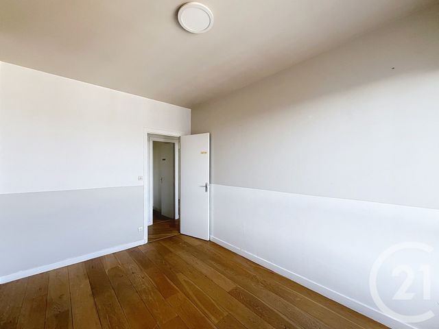 Appartement F2 à louer - 2 pièces - 51.7 m2 - ANGOULEME - 16 - POITOU-CHARENTES - Century 21 Aloha Immobilier