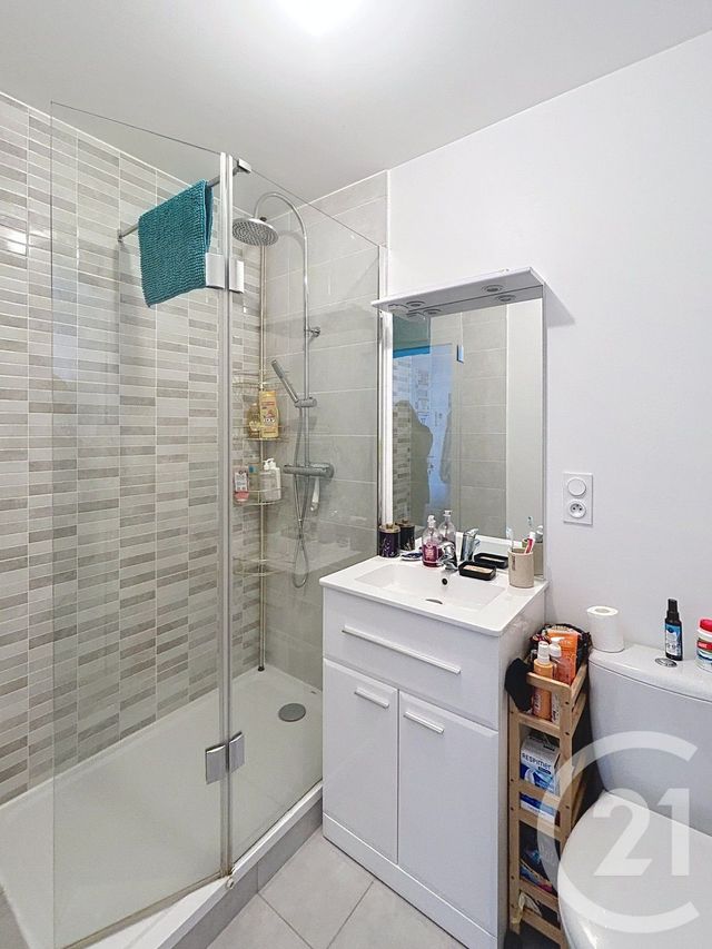 Appartement F1 à louer - 1 pièce - 27.21 m2 - LA COURONNE - 16 - POITOU-CHARENTES - Century 21 Aloha Immobilier