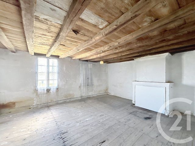 maison à vendre - 8 pièces - 294.0 m2 - ROULLET ST ESTEPHE - 16 - POITOU-CHARENTES - Century 21 Aloha Immobilier