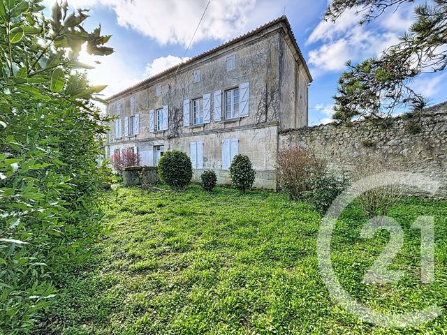 Maison à vendre ROULLET ST ESTEPHE