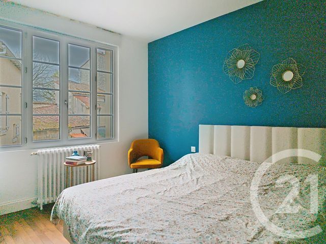 maison à vendre - 8 pièces - 190.0 m2 - ANGOULEME - 16 - POITOU-CHARENTES - Century 21 Aloha Immobilier