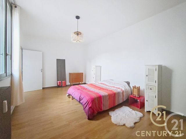 Appartement F3 à vendre - 3 pièces - 74.0 m2 - ANGOULEME - 16 - POITOU-CHARENTES - Century 21 Aloha Immobilier