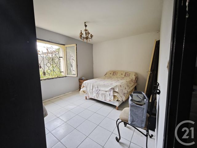 maison à vendre - 5 pièces - 112.0 m2 - ST MICHEL - 16 - POITOU-CHARENTES - Century 21 Aloha Immobilier