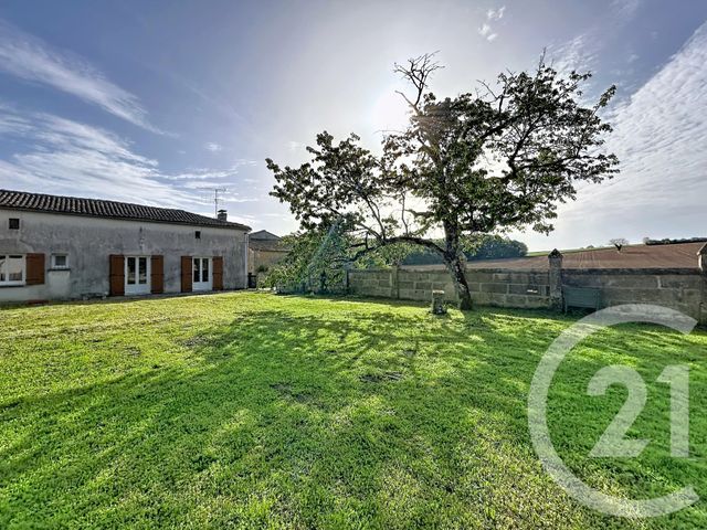 maison à louer - 3 pièces - 65.67 m2 - GARAT - 16 - POITOU-CHARENTES - Century 21 Aloha Immobilier