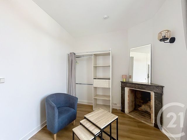Appartement T1 à louer - 1 pièce - 25.96 m2 - ANGOULEME - 16 - POITOU-CHARENTES - Century 21 Aloha Immobilier