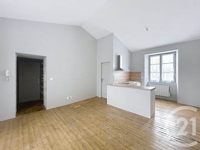 Appartement F2 à louer - 2 pièces - 48.04 m2 - ANGOULEME - 16 - POITOU-CHARENTES - Century 21 Aloha Immobilier