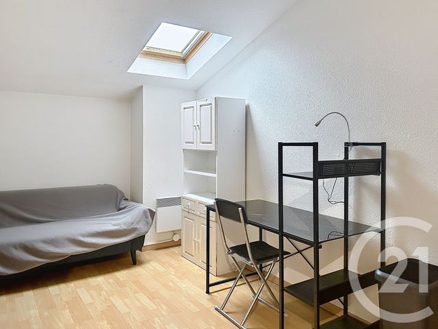 Appartement F3 à louer - 3 pièces - 63.56 m2 - ANGOULEME - 16 - POITOU-CHARENTES - Century 21 Aloha Immobilier