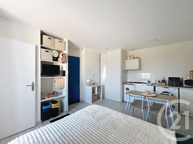 Appartement Studio à louer - 1 pièce - 20.5 m2 - GOND PONTOUVRE - 16 - POITOU-CHARENTES - Century 21 Aloha Immobilier