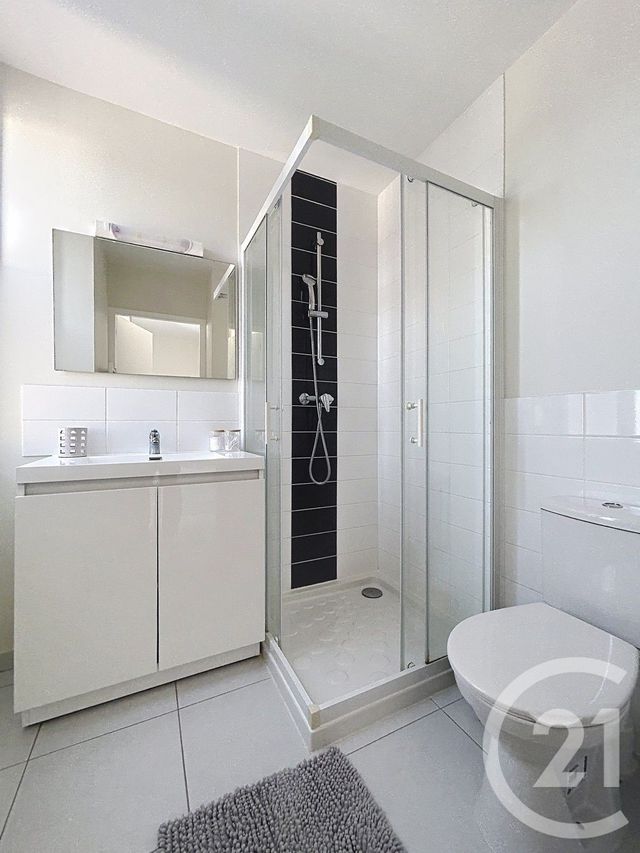 Appartement Studio à louer - 1 pièce - 20.5 m2 - GOND PONTOUVRE - 16 - POITOU-CHARENTES - Century 21 Aloha Immobilier