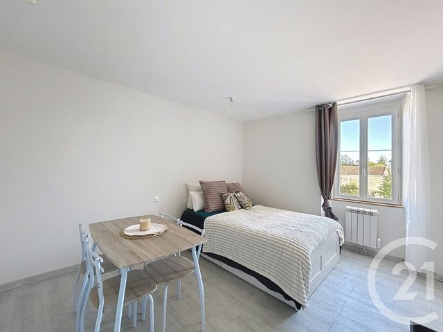 Appartement Studio à louer GOND PONTOUVRE