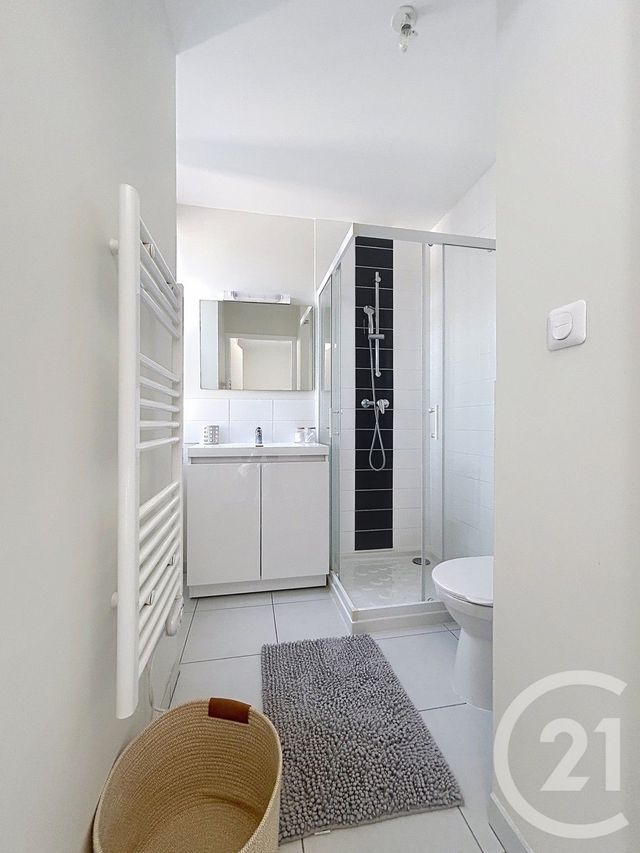 Appartement Studio à louer - 1 pièce - 20.5 m2 - GOND PONTOUVRE - 16 - POITOU-CHARENTES - Century 21 Aloha Immobilier