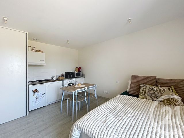 Appartement Studio à louer - 1 pièce - 20.5 m2 - GOND PONTOUVRE - 16 - POITOU-CHARENTES - Century 21 Aloha Immobilier